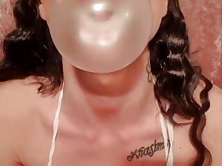 Bubble gum bubbles and blowjob
