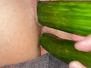 Big veggies nigh pussy,..