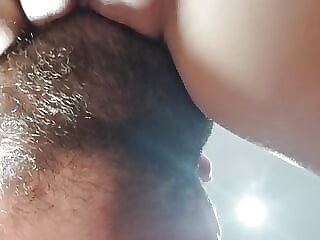 Pussy Eating and Queefing on..