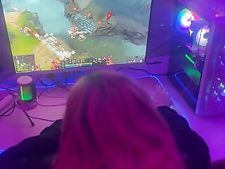 Gamer Girl Gets Fucked Space..