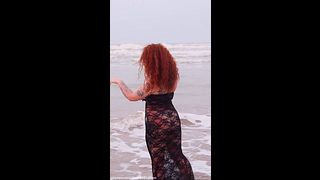 thick tatted redhead FLASHES